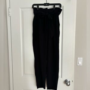 Express High-Waisted, Tie Waist Ankle Pants (Size 6)